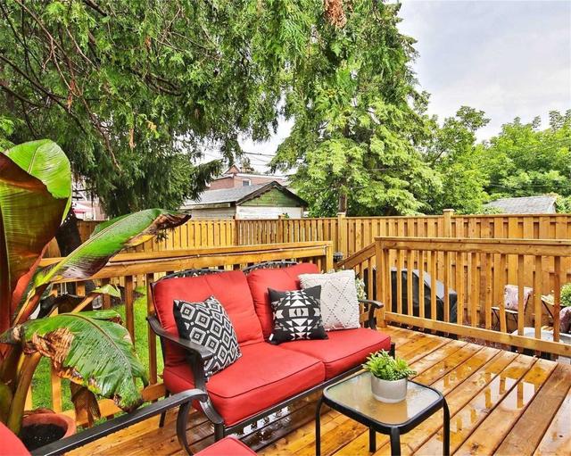 13 Beechwood Ave, House detached with 3 bedrooms, 1 bathrooms and 1 parking in Toronto ON | Image 32