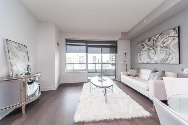 1007 - 25 Fontenay Crt, Condo with 1 bedrooms, 1 bathrooms and 1 parking in Toronto ON | Image 6