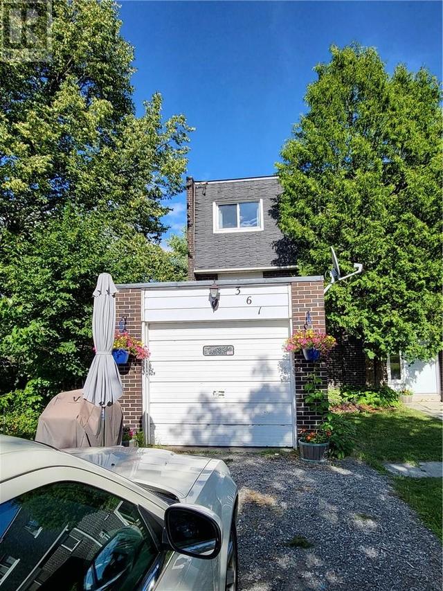 361 Woodland Avenue, House detached with 4 bedrooms, 2 bathrooms and null parking in Greater Sudbury ON | Card Image