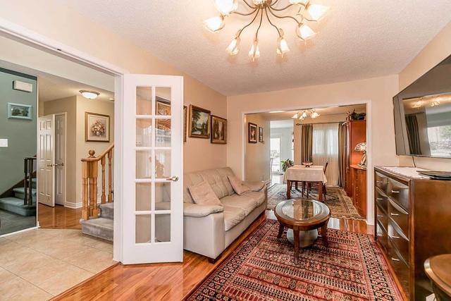 22 Macmillan Cres, House detached with 3 bedrooms, 4 bathrooms and 2 parking in Barrie ON | Image 35