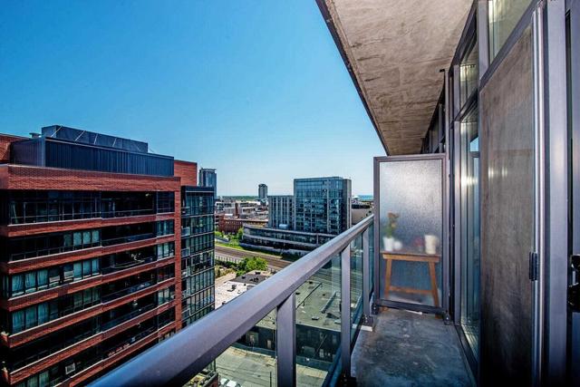1610e - 36 Lisgar St, Condo with 1 bedrooms, 1 bathrooms and 0 parking in Toronto ON | Image 9