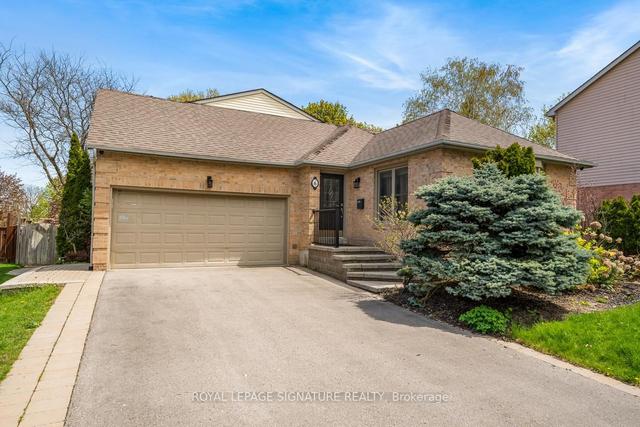 6 Albery Cres, House detached with 4 bedrooms, 4 bathrooms and 8 parking in Aurora ON | Image 12