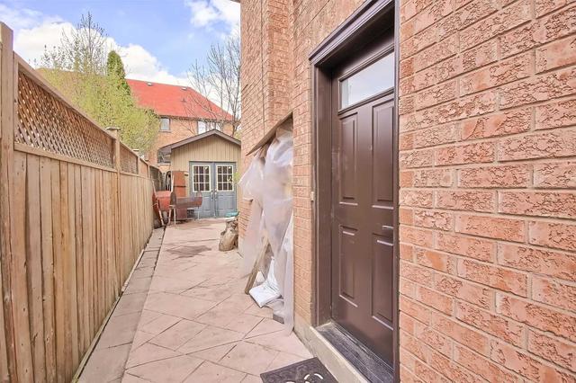 5279 Drenkelly Crt, House detached with 4 bedrooms, 4 bathrooms and 8 parking in Mississauga ON | Image 33
