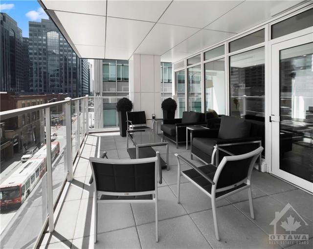 2208 - 199 Slater Street, Condo with 2 bedrooms, 3 bathrooms and 1 parking in Ottawa ON | Image 24