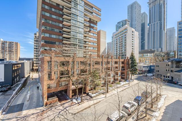 410 - 32 Davenport Rd, Condo with 1 bedrooms, 1 bathrooms and 0 parking in Toronto ON | Image 26