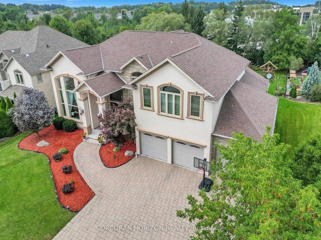 114 Pioneer Tower Rd, House detached with 4 bedrooms, 5 bathrooms and 10 parking in Kitchener ON | Image 1