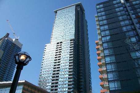 3910 - 25 Telegram Mews, Condo with 2 bedrooms, 2 bathrooms and 1 parking in Toronto ON | Image 2