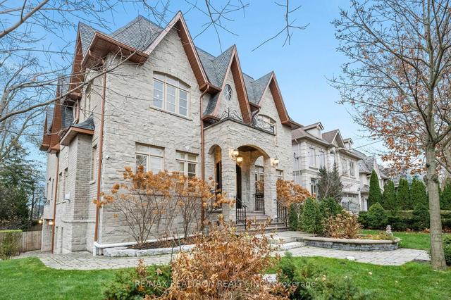139 Beechwood Ave, House detached with 4 bedrooms, 6 bathrooms and 5 parking in Toronto ON | Image 1