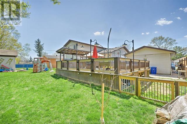 1472 Everts Avenue, House detached with 4 bedrooms, 2 bathrooms and null parking in Windsor ON | Image 13