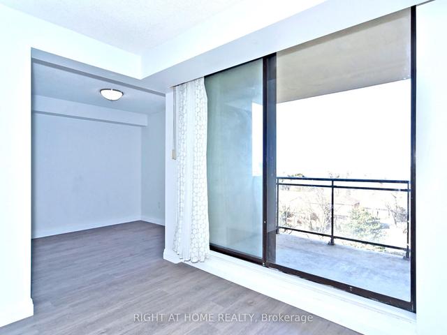 706 - 121 Trudelle St, Condo with 3 bedrooms, 2 bathrooms and 2 parking in Toronto ON | Image 39