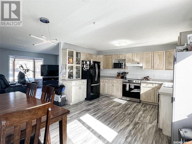 306 Woodman Avenue, House detached with 4 bedrooms, 3 bathrooms and null parking in Meadow Lake SK | Image 6