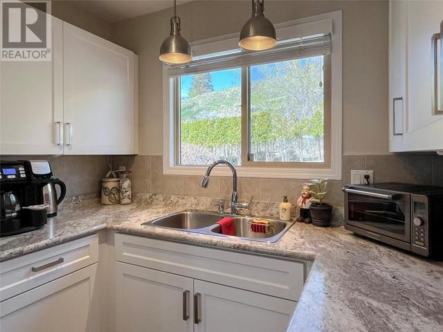 13 - 799 Creekside Road, House attached with 3 bedrooms, 1 bathrooms and 2 parking in Penticton BC | Image 21