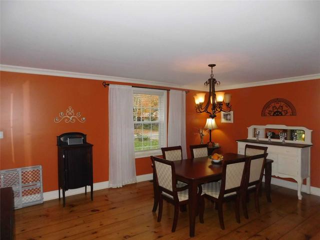 3907 Ruth Rd, House detached with 3 bedrooms, 1 bathrooms and 10 parking in Innisfil ON | Image 18