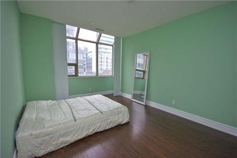 302 - 393 King St W, Condo with 1 bedrooms, 2 bathrooms and 1 parking in Toronto ON | Image 10