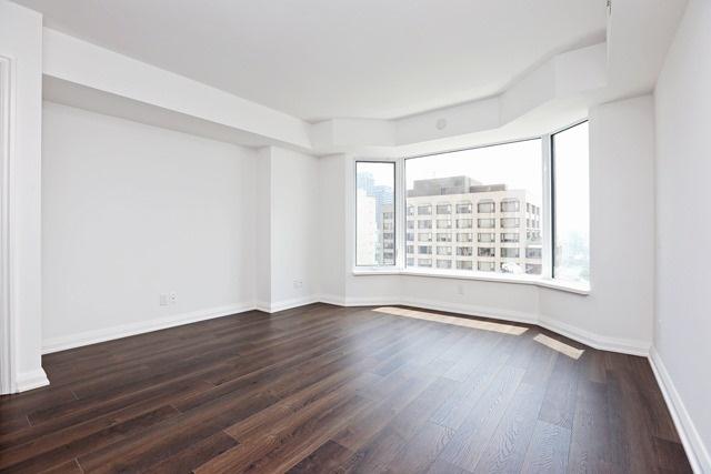 2713 - 155 Yorkville Ave, Condo with 2 bedrooms, 3 bathrooms and 1 parking in Toronto ON | Image 12