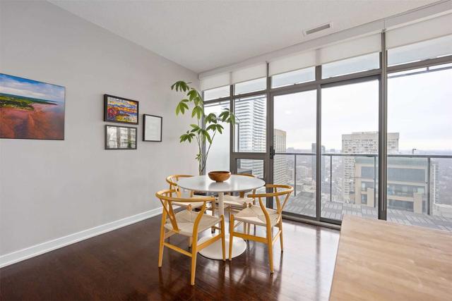 3609 - 33 Charles St E, Condo with 1 bedrooms, 1 bathrooms and 1 parking in Toronto ON | Image 4