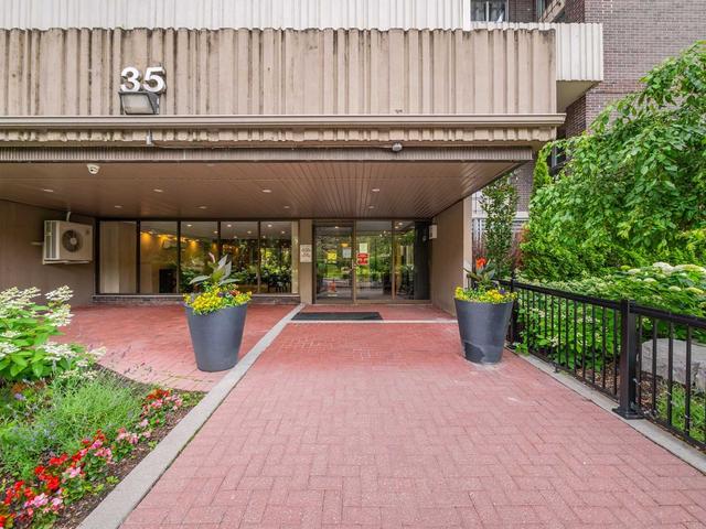 617 - 35 Ormskirk Ave, Condo with 2 bedrooms, 2 bathrooms and 1 parking in Toronto ON | Image 12