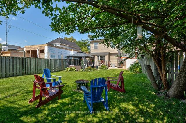 64 Beechwood Ave, House detached with 3 bedrooms, 3 bathrooms and 2 parking in Hamilton ON | Image 18