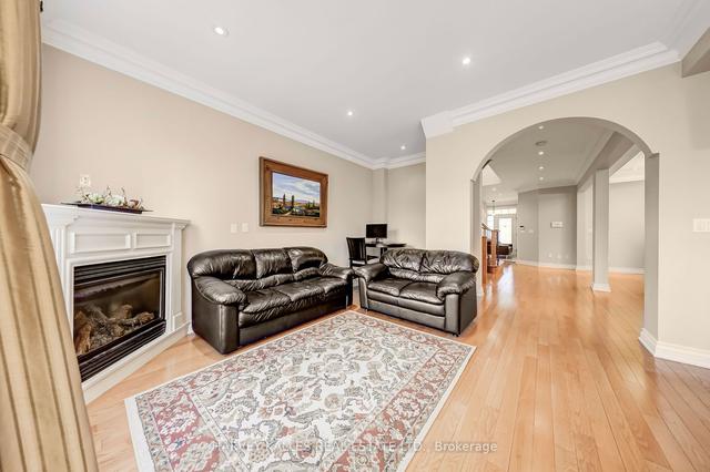 308b Hounslow Ave, House detached with 4 bedrooms, 5 bathrooms and 6 parking in Toronto ON | Image 9