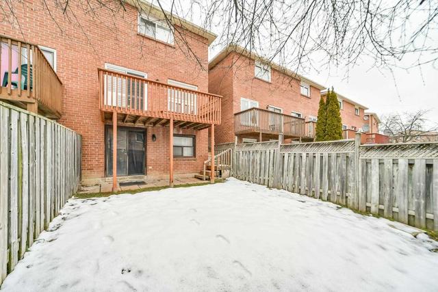 99 Woodsend Run Rd, House attached with 3 bedrooms, 4 bathrooms and 3 parking in Brampton ON | Image 27