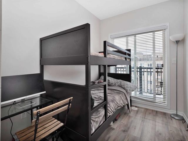 226 - 15 Coneflower Cres, Townhouse with 2 bedrooms, 2 bathrooms and 1 parking in Toronto ON | Image 13