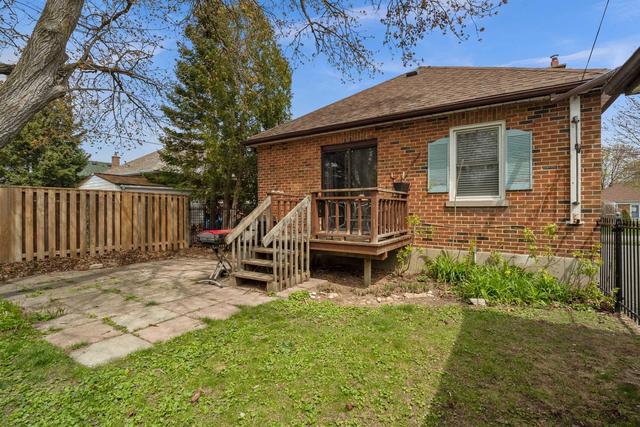 856 Mary St N, House detached with 2 bedrooms, 2 bathrooms and 6 parking in Oshawa ON | Image 22