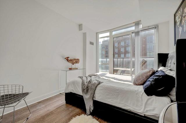 818 - 825 Church St, Condo with 2 bedrooms, 2 bathrooms and 1 parking in Toronto ON | Image 10
