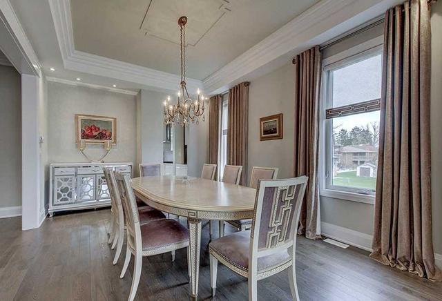 23 Day Lily Cres, House detached with 4 bedrooms, 5 bathrooms and 6 parking in Richmond Hill ON | Image 7