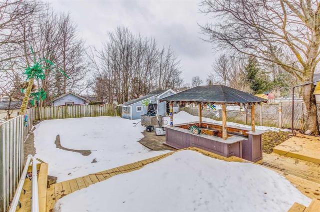 351 Barrie Rd, House detached with 3 bedrooms, 1 bathrooms and 4 parking in Orillia ON | Image 17