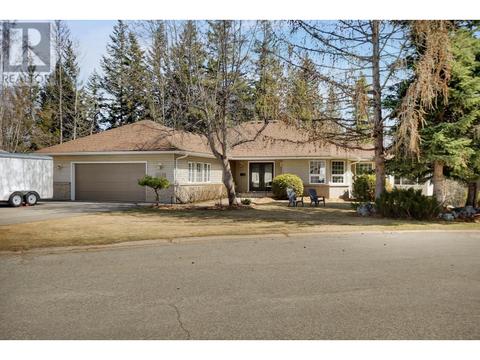 2274 Sadler Drive, House detached with 4 bedrooms, 3 bathrooms and null parking in Prince George BC | Card Image