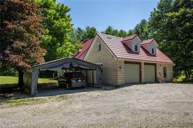 395416 Concession Road 2, House detached with 4 bedrooms, 2 bathrooms and null parking in Chatsworth ON | Image 12