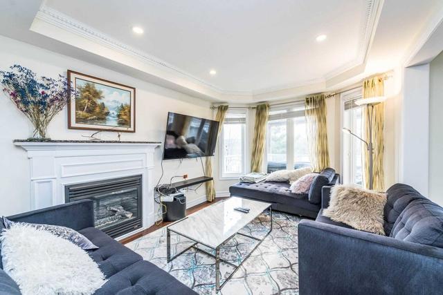 101 Holly Dr, House detached with 4 bedrooms, 5 bathrooms and 5 parking in Richmond Hill ON | Image 5
