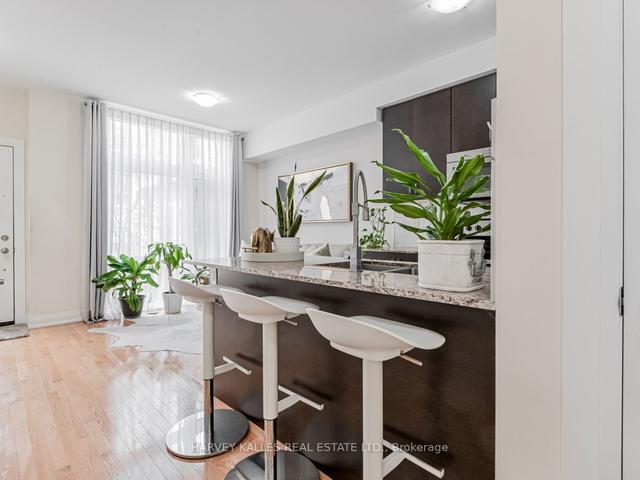 55 - 19 Eldora Ave, Townhouse with 2 bedrooms, 2 bathrooms and 1 parking in Toronto ON | Image 11