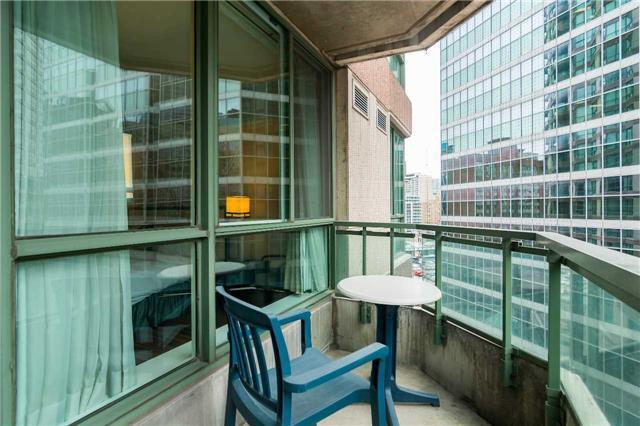 1002 - 38 Elm St, Condo with 1 bedrooms, 1 bathrooms and 1 parking in Toronto ON | Image 13
