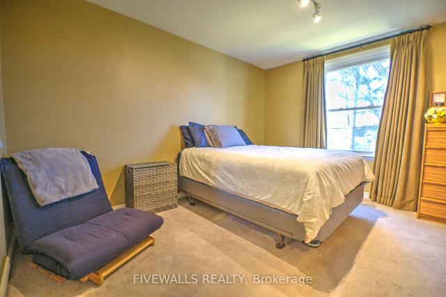 2 - 673 Woodcrest Blvd, Townhouse with 3 bedrooms, 4 bathrooms and 3 parking in London ON | Image 13