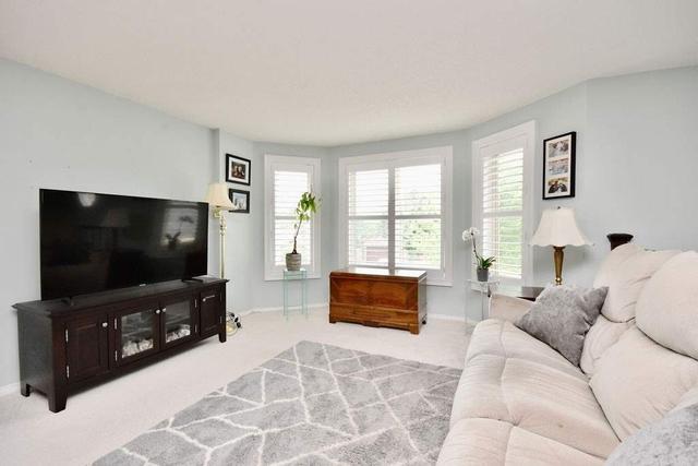 13 Columbia Rd S, House detached with 3 bedrooms, 2 bathrooms and 6 parking in Barrie ON | Image 22