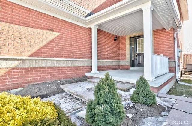 35 Laking Dr, House detached with 3 bedrooms, 3 bathrooms and 3 parking in Clarington ON | Image 18