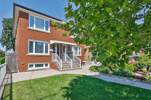 30 Prescott Ave, House semidetached with 3 bedrooms, 2 bathrooms and 1 parking in Toronto ON | Image 1