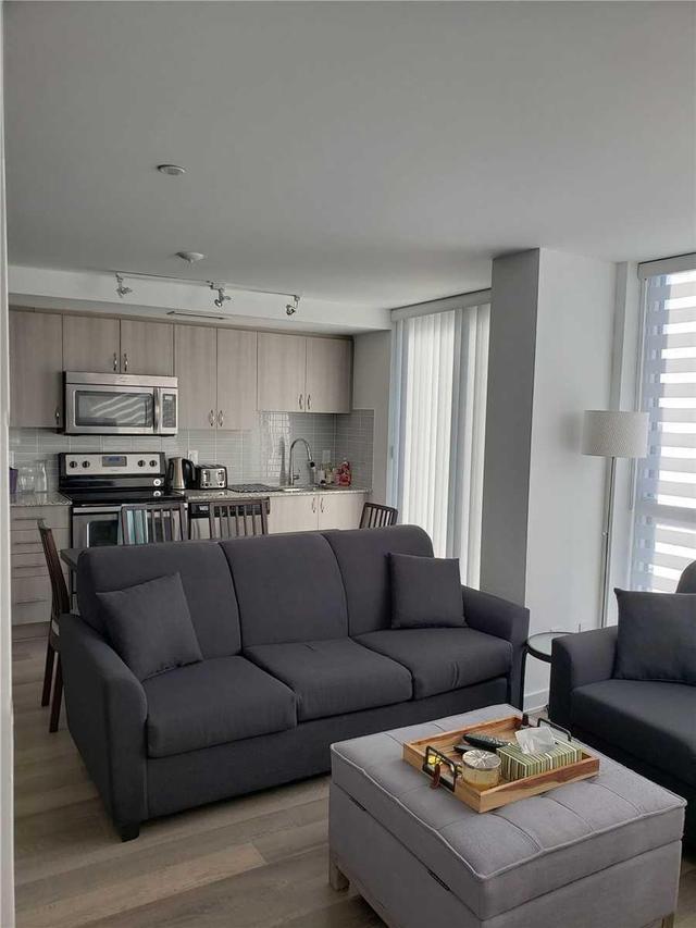 16 Mcadam Ave, Condo with 2 bedrooms, 2 bathrooms and 1 parking in Toronto ON | Image 7