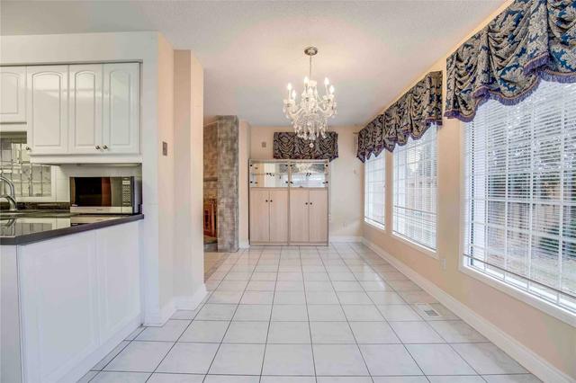 293 Nahani Way, House detached with 4 bedrooms, 4 bathrooms and 3 parking in Mississauga ON | Image 5