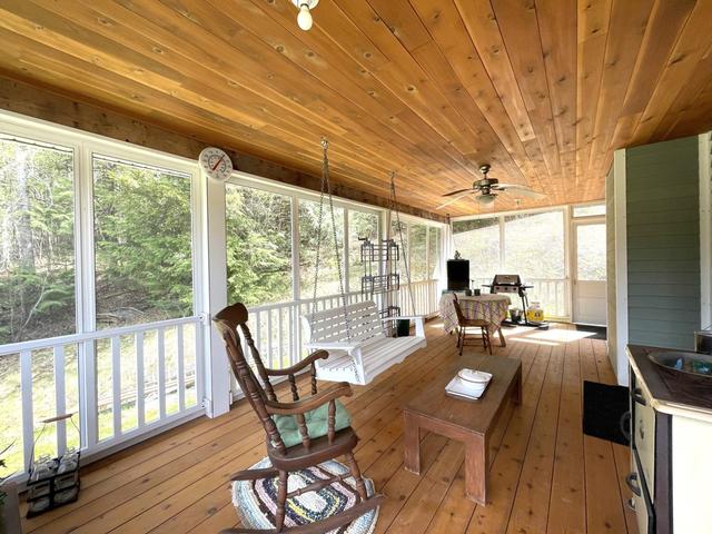 3865 Malina Road, House detached with 4 bedrooms, 3 bathrooms and null parking in Central Kootenay E BC | Image 29