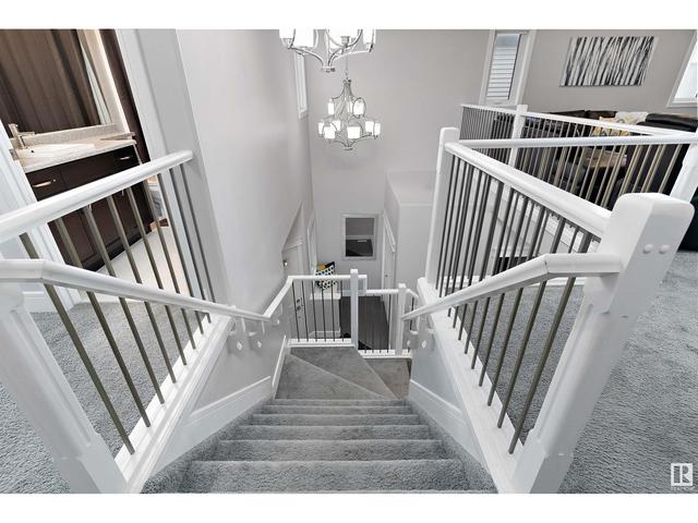 4390 Crabapple Cr Sw, House detached with 5 bedrooms, 3 bathrooms and null parking in Edmonton AB | Image 29