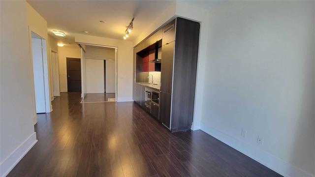 4309 - 300 Front St W, Condo with 2 bedrooms, 2 bathrooms and 1 parking in Toronto ON | Image 5