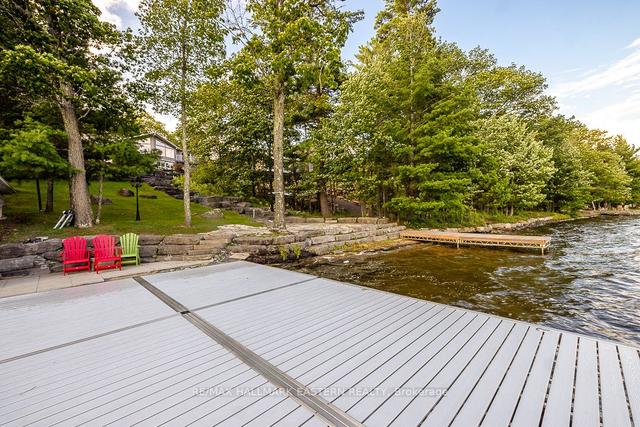 15 Oakridge Dr, House detached with 2 bedrooms, 3 bathrooms and 11 parking in North Kawartha ON | Image 20