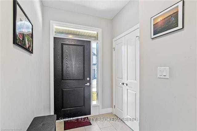 9 - 745 Chelton Rd Rd, Townhouse with 3 bedrooms, 4 bathrooms and 2 parking in London ON | Image 29