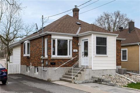 179 Toronto Street, House detached with 2 bedrooms, 2 bathrooms and 2 parking in Kingston ON | Card Image