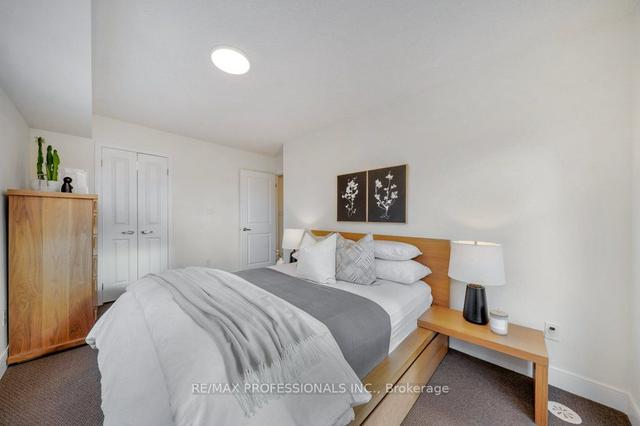 257 - 8 Foundry Ave, Townhouse with 2 bedrooms, 2 bathrooms and 2 parking in Toronto ON | Image 6