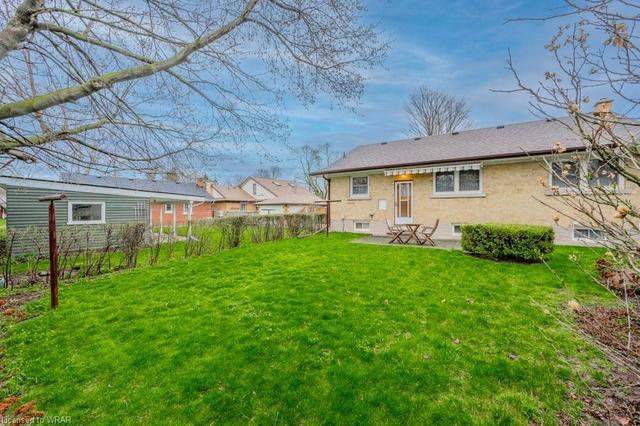 36 Griffin Avenue, House detached with 3 bedrooms, 2 bathrooms and 5 parking in Kitchener ON | Image 30