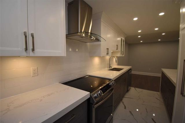 612 - 7440 Bathurst St, Condo with 2 bedrooms, 2 bathrooms and 1 parking in Vaughan ON | Image 10