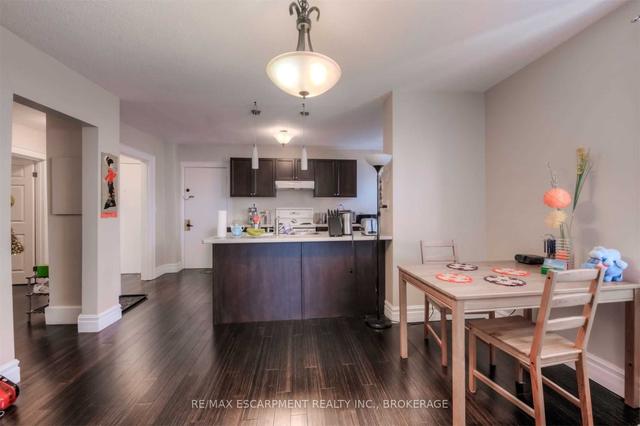 7 - 9 Rockwood Pl, Condo with 2 bedrooms, 1 bathrooms and 1 parking in Hamilton ON | Image 16